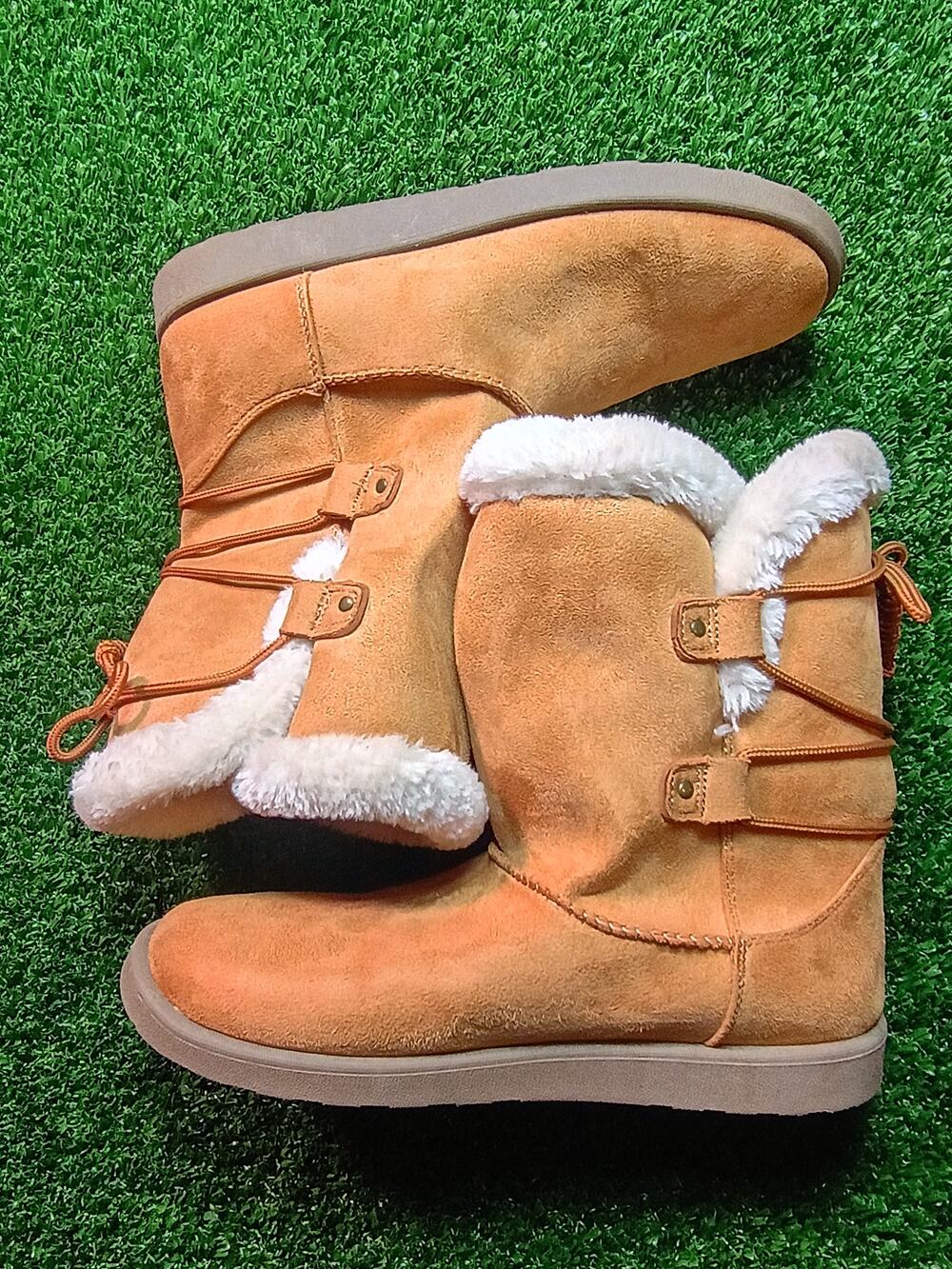 Cozy Chestnut Brown Faux Suede Mid-Calf Winter Boots Sz 9